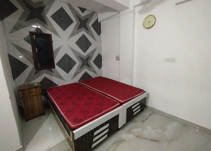 Flat In Vrindavan
