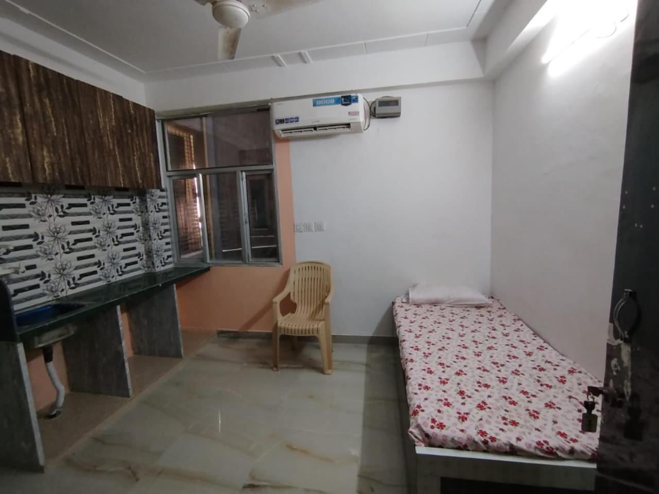 Apartment Flat In